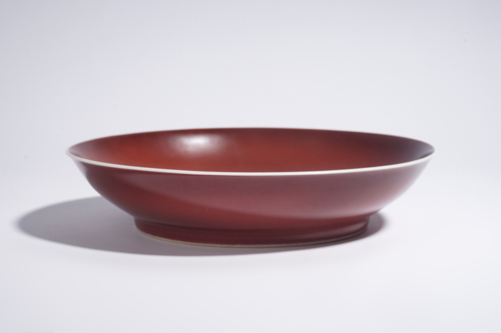 古玩陶瓷清乾隆·霽紅釉盤（官）拍賣，當前價格37520元