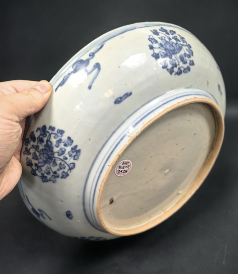 古玩陶瓷青花翼龍紋盤真品鑒賞圖