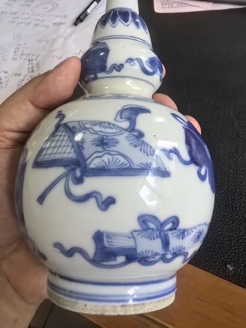 古玩陶瓷博古圖青花葫蘆瓶真品鑒賞圖