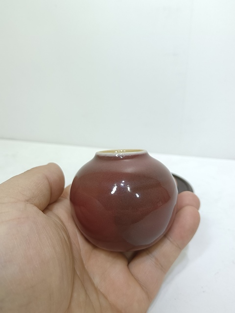 古玩陶瓷 紅釉水盂真品鑒賞圖