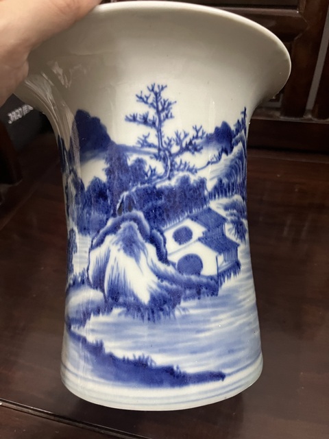 古玩陶瓷康熙山水披麻皴鳳尾尊改筆筒拍賣，當前價格6600元