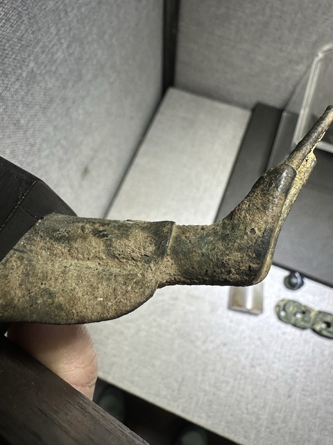 古玩銅器手臂真品鑒賞圖