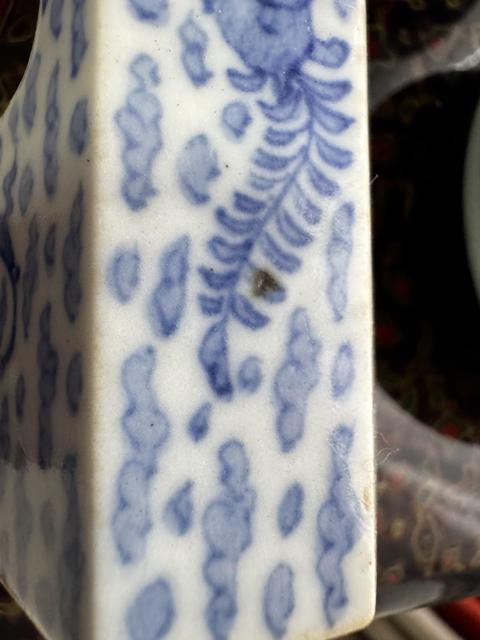 古玩陶瓷青花茶巾盒真品鑒賞圖