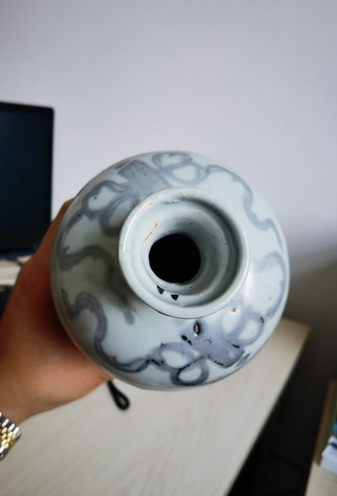 古玩陶瓷青花龍紋梅瓶拍賣，當前價格21800元