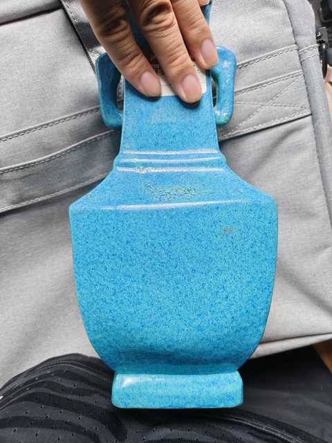 古玩陶瓷爐鈞釉四方雙耳瓶真品鑒賞圖