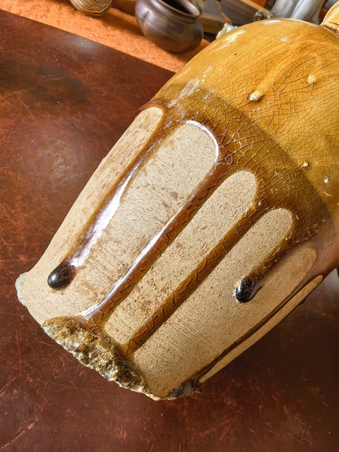 古玩陶瓷黃釉執壺真品鑒賞圖