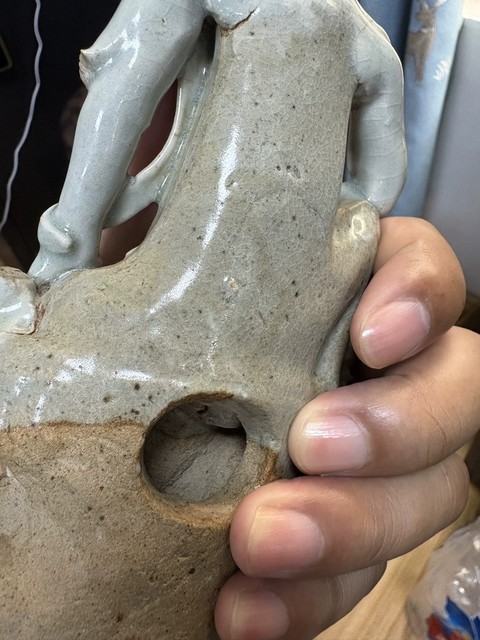 古玩陶瓷南宋影青塑像標本真品鑒賞圖