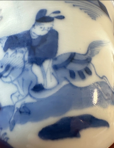 古玩陶瓷日本明治青花人物故事杯真品鑒賞圖