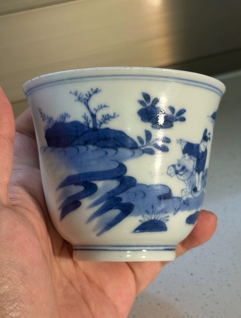 古玩陶瓷日本明治青花人物故事杯真品鑒賞圖