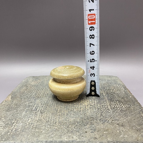 古玩陶瓷元代·青釉蓋罐拍賣，當(dāng)前價格269元