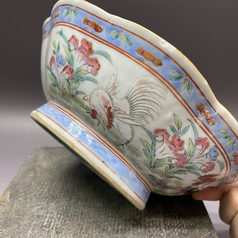 古玩陶瓷冠上加冠粉彩碗真品鑒賞圖