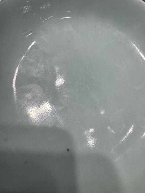 古玩陶瓷冬青釉盤真品鑒賞圖