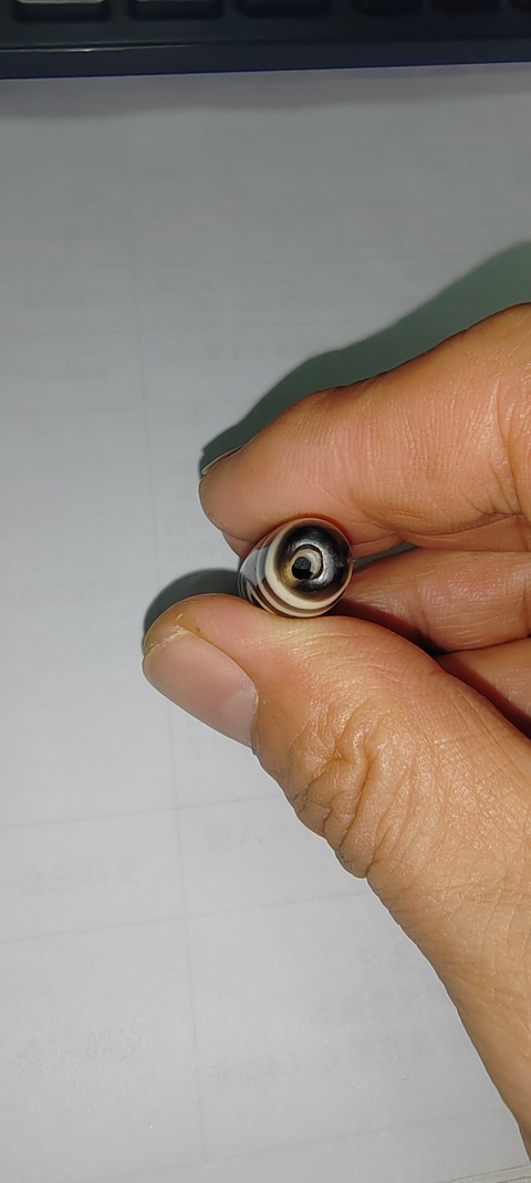 古玩玉器老料器天珠拍賣，當前價格320元
