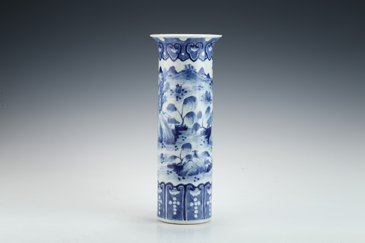 古玩陶瓷清晚·青花山水人物紋花觚真品鑒賞圖
