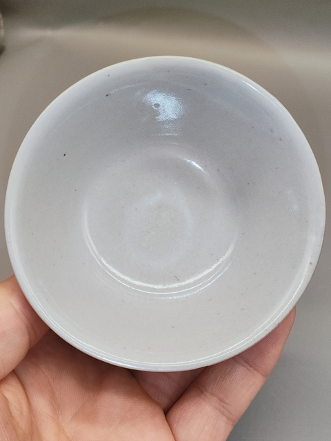 古玩陶瓷民國(guó)，豆青釉茶碗拍賣，當(dāng)前價(jià)格160元