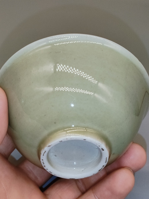 古玩陶瓷清末民國，冬青釉茶碗拍賣，當前價格150元