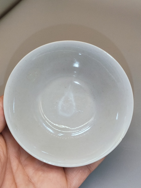 古玩陶瓷清末民國，冬青釉茶碗拍賣，當前價格150元