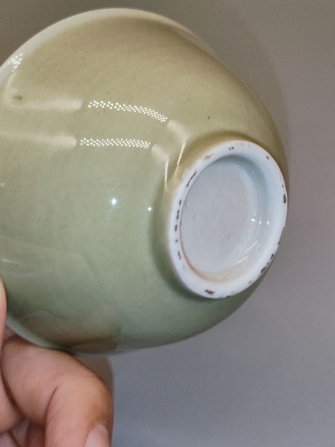 古玩陶瓷清末民國，冬青釉茶碗拍賣，當前價格150元