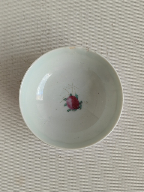 古玩陶瓷粉彩蝶戀花紋碗拍賣，當前價格350元