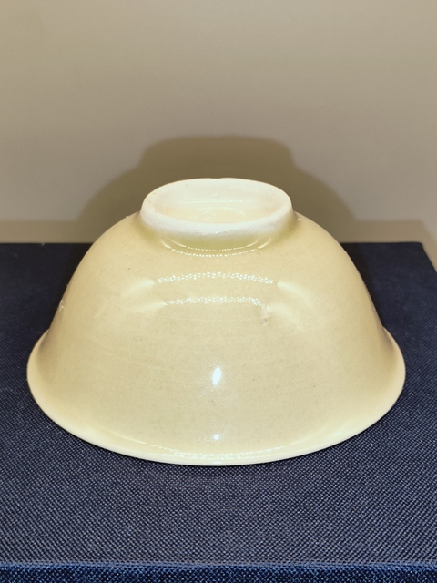 古玩陶瓷清末民國,冬青釉茶碗拍賣,當(dāng)前價(jià)格330元