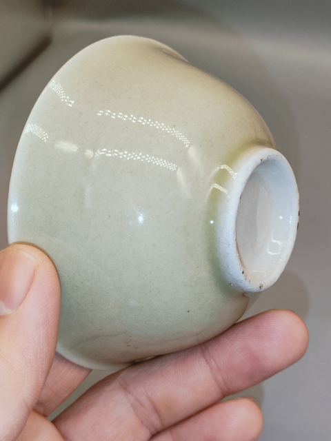 古玩陶瓷清末民國,冬青釉茶碗拍賣,當前價格190元