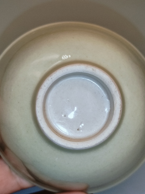 古玩陶瓷清末民國,冬青釉茶碗拍賣,當前價格190元