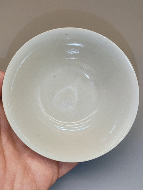 古玩陶瓷清末民國,冬青釉茶碗拍賣,當前價格190元