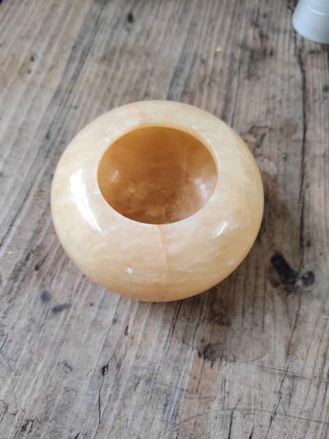 古玩玉器米黃玉雕“水盂”真品鑒賞圖