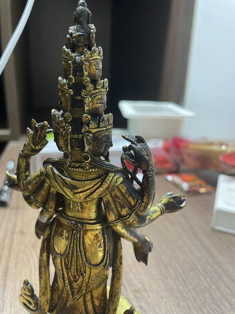 古玩銅器造像真品鑒賞圖