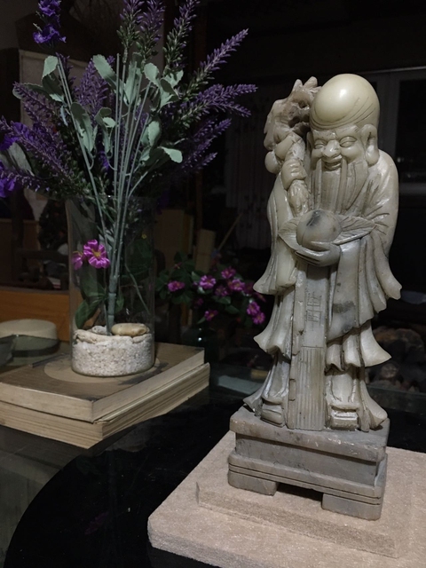 古玩雜項壽山石雕人物像真品鑒賞圖