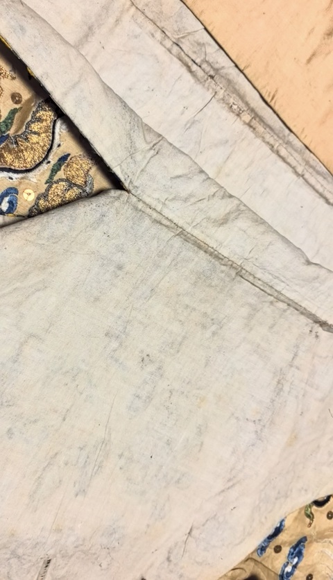 古玩雜項刺繡龍袍真品鑒賞圖