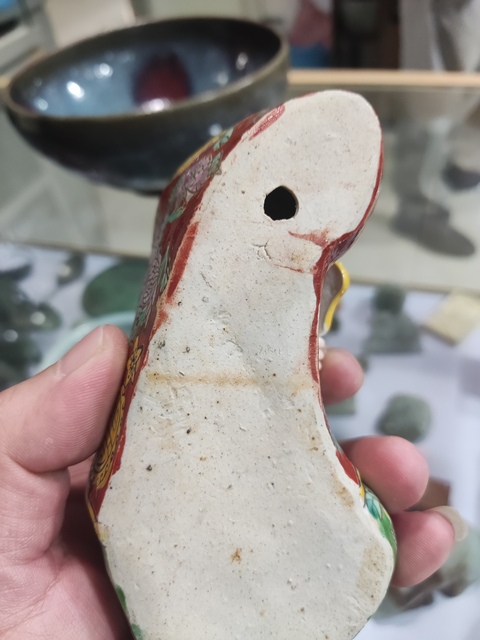 古玩陶瓷解放初期人物塑像真品鑒賞圖