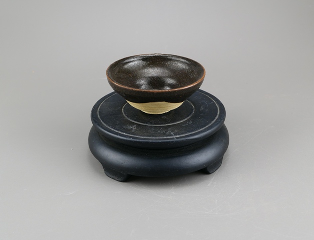 古玩陶瓷南宋.吉州窯褐釉茶盞（高級(jí)茶器）拍賣(mài)，當(dāng)前價(jià)格342元
