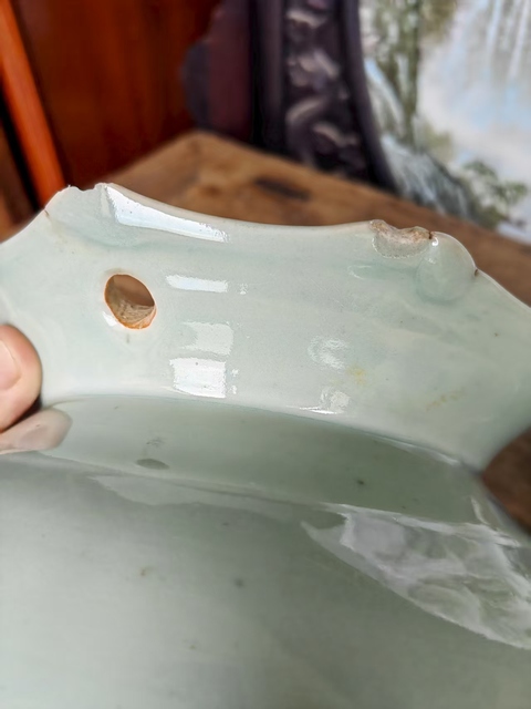 古玩陶瓷豆青釉座真品鑒賞圖