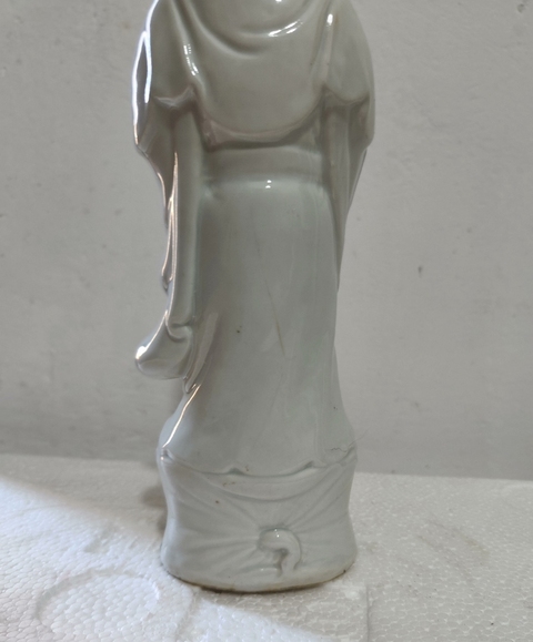 古玩陶瓷白釉粉彩觀音菩薩造像真品鑒賞圖