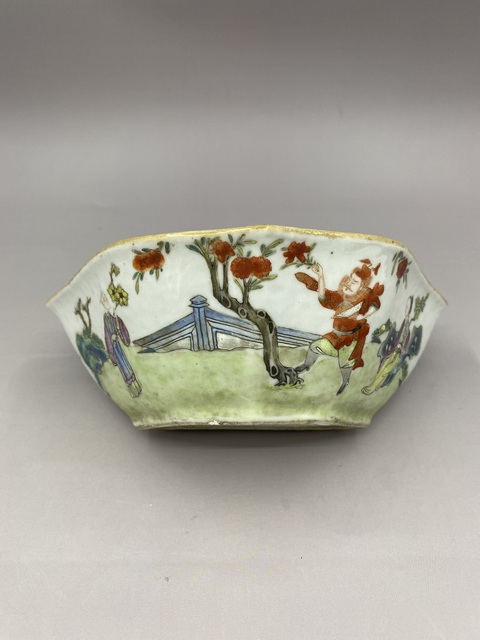 古玩陶瓷粉彩鐘馗人物角碗真品鑒賞圖