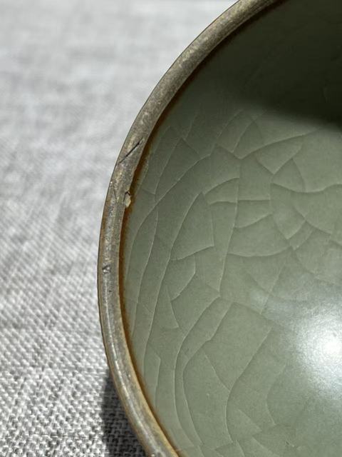 古玩陶瓷龍泉青釉茶盞真品鑒賞圖