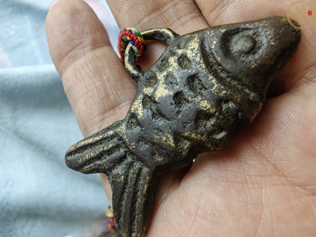 古玩銅器清代銅魚掛飾真品鑒賞圖