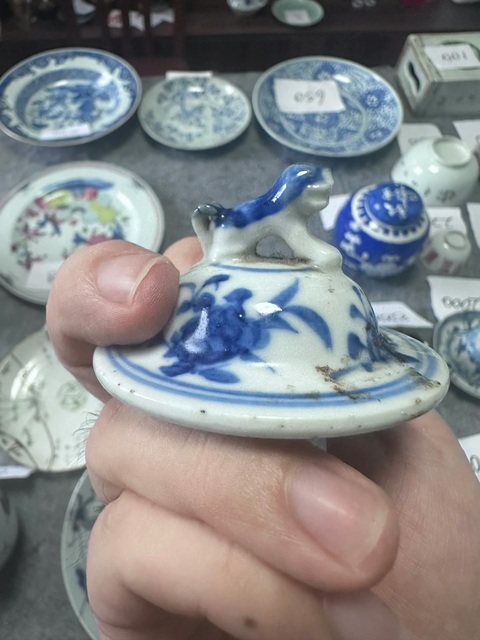 古玩陶瓷喜報平安青花雞腿蓋瓶真品鑒賞圖