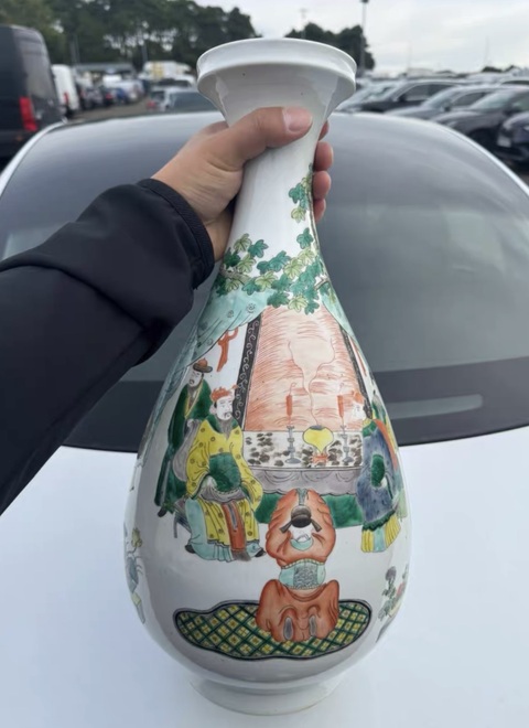 古玩陶瓷清晚期 五彩人物紋玉壺春真品鑒賞圖