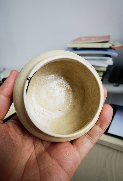 古玩陶瓷白吉州刻月影梅罐真品鑒賞圖