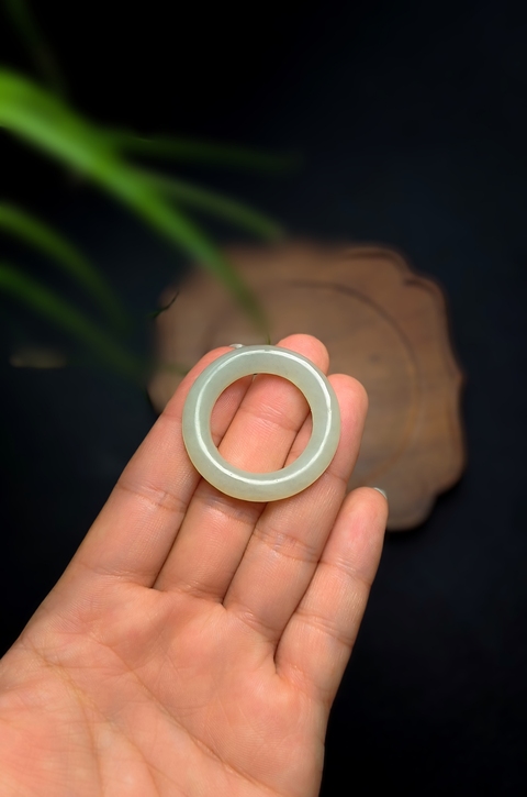 古玩玉器清代和田玉雕“素紋環”拍賣，當前價格4800元