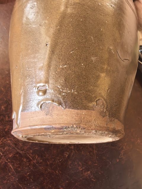 古玩陶瓷茶葉末釉刻花梅瓶真品鑒賞圖