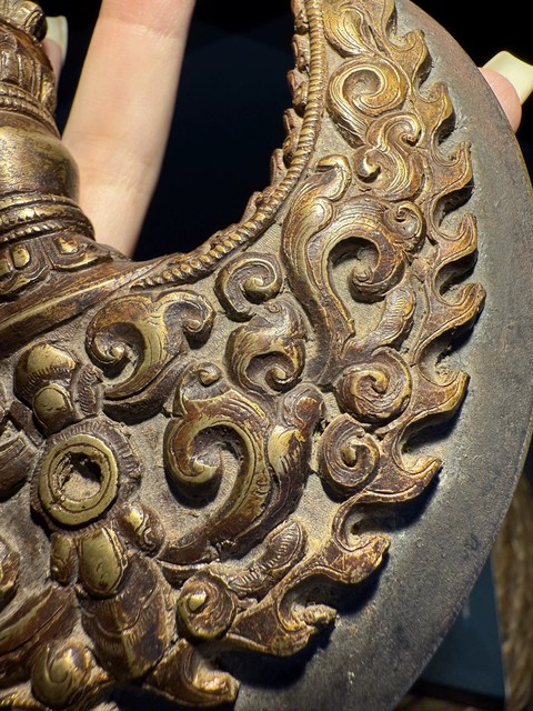 古玩雜項鉞真品鑒賞圖