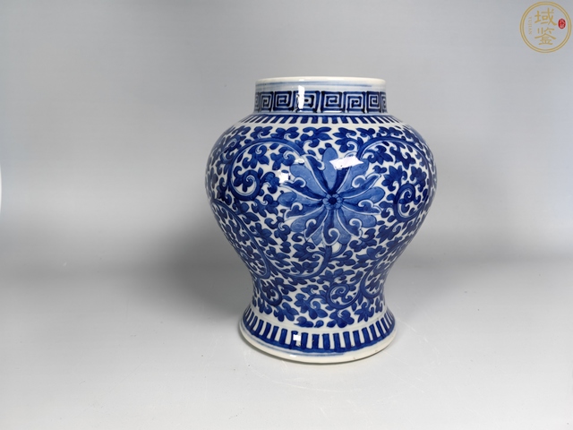 古玩陶瓷晚清青花纏枝蓮紋將軍罐真品鑒賞圖