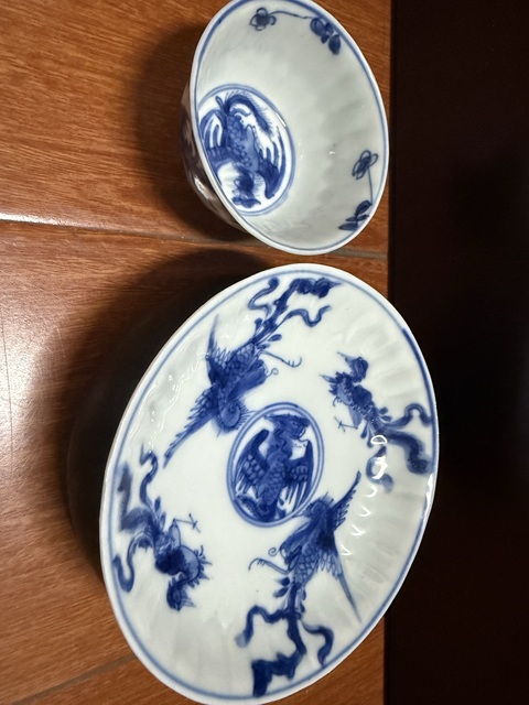 古玩陶瓷青花鳳紋杯碟真品鑒賞圖
