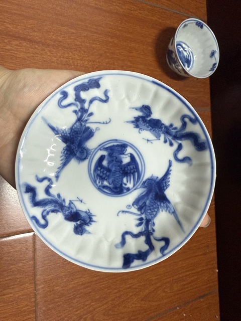 古玩陶瓷青花鳳紋杯碟真品鑒賞圖
