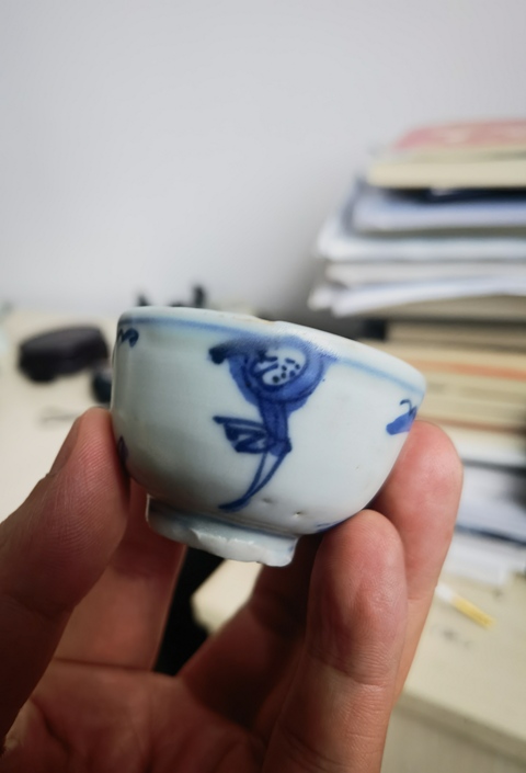 古玩陶瓷青花嬰戲圖茶碗拍賣，當(dāng)前價格3800元