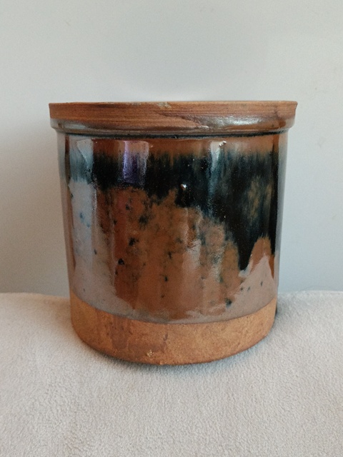 古玩陶瓷窯變黑釉筆筒真品鑒賞圖