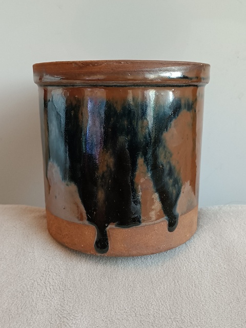 古玩陶瓷窯變黑釉筆筒真品鑒賞圖